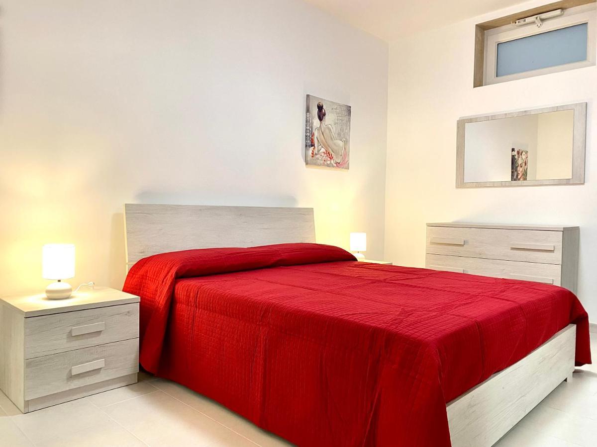 Monopoli Guest House - Puglia Mia Apartments Exterior photo